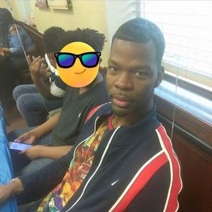 Meet your Posher, Dee